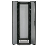 NetShelter SX 42U 600mm Wide x 1070mm De
