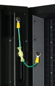 NetShelter SX 42U 600x1070 Enclosure/Blk