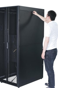 APC NetShelter Easy ER6282 - 42U/HE, 600mm(b) x 800mm(d) 19\" IT rack, met zijpanelen