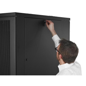 NetShelter SV 42U Enclosure