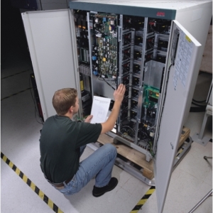 APC WUPGPMV7X24-UG-03 garantie- en supportuitbreiding