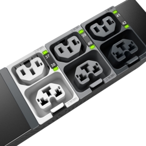 APC APDU10250ME - Metered, 0U, 16A, 400V, (21x)C13/15 + (21x)C13/15/19/21, IEC60309 16A 3Fase stekker