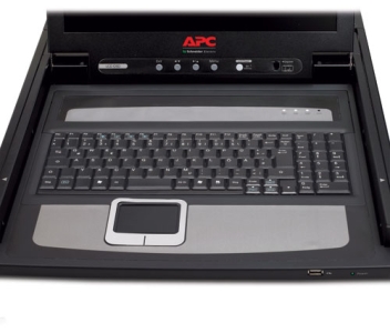 17i Rack LCD Console