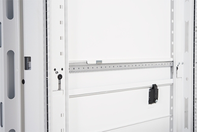 NetShelter SV 48U Enclosure